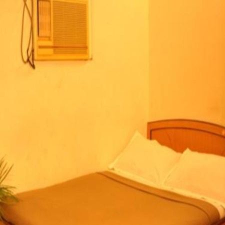 Hotel Hira Palace Bombaj Zewnętrze zdjęcie